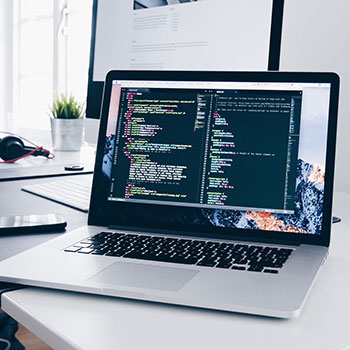 蓝衣军团失色：那不勒斯在卡尔德隆球场的一夜惊魂